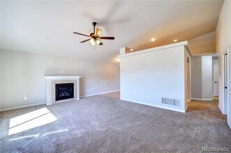 25 Arrowsmith Dr in Pueblo, CO - Foto de edificio - Building Photo