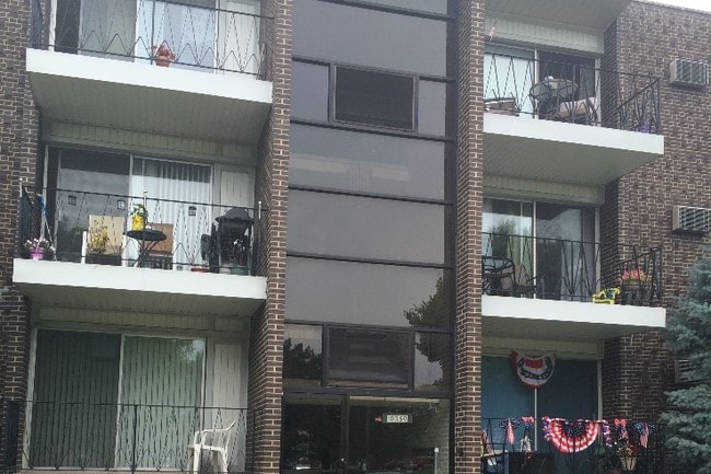 10340 S Komensky Ave, Unit 2A