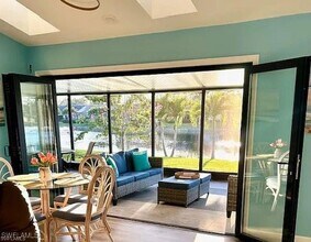 360 Fox Den Cir in Naples, FL - Building Photo - Building Photo