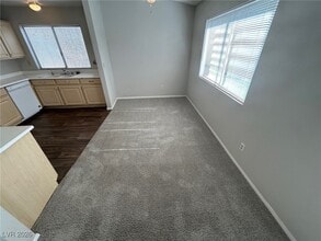 5855 Natures Dr in Las Vegas, NV - Building Photo - Building Photo