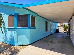 651 Santa Clara Cir in Hemet, CA - Building Photo - Building Photo