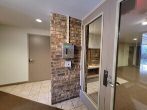 420 Walnut Creek Rd in Lisle, IL - Building Photo - Building Photo