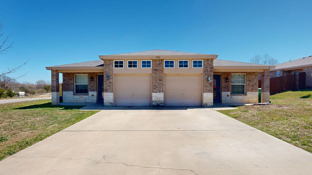1705 Aztec Trce in Harker Heights, TX - Building Photo