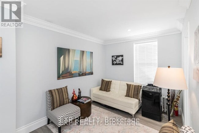 5858 Ferry St in Niagara Falls, ON - Building Photo - Building Photo