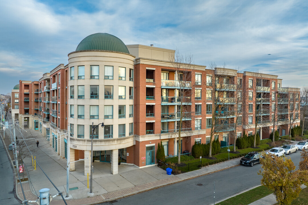 The Beach Condominiums 4 in Toronto, ON - Building Photo