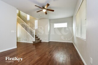 10832 Avenzano St in Las Vegas, NV - Building Photo - Building Photo