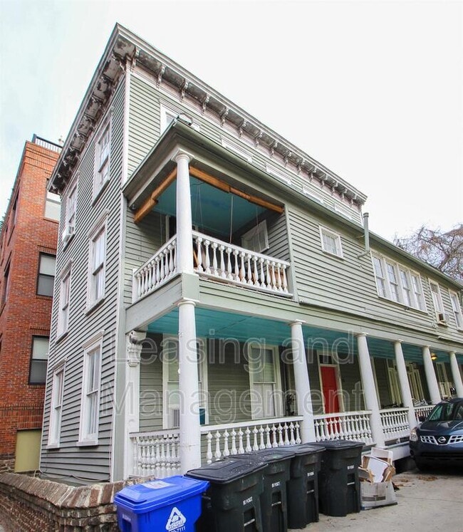 25 George St in Charleston, SC - Building Photo - Building Photo