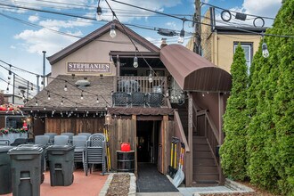 281 Bloomfield Ave, Unit 2 in Caldwell, NJ - Building Photo - Building Photo