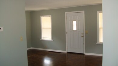 18 W 80th St in Kansas City, MO - Building Photo - Building Photo