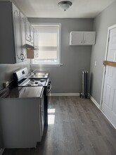 239 E 108th St in Chicago, IL - Building Photo - Building Photo