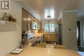 5865 Dalebrook Crescent in Mississauga, ON - Building Photo - Building Photo