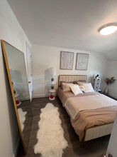 135 Shoshone St, Unit #1 in Buffalo, NY - Foto de edificio - Building Photo
