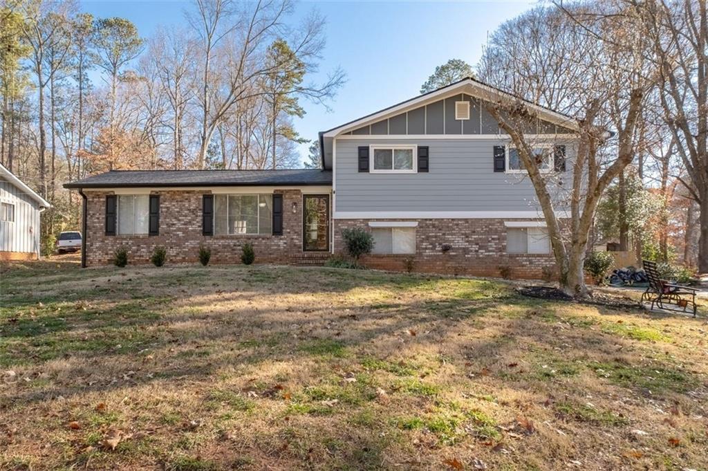 3482 Bryant Ln in Marietta, GA - Building Photo