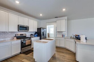2112 O Keefe Ct in Little Elm, TX - Building Photo - Building Photo
