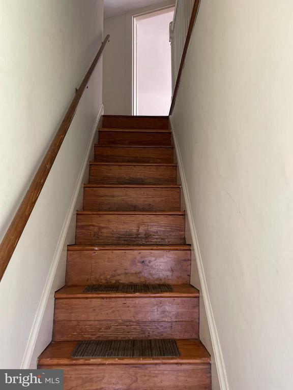 property at 2210 N Lexington St