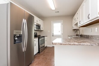 1886 Towson Ln in Horn Lake, MS - Building Photo - Building Photo