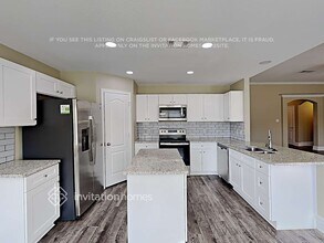 401 Merced St in Burleson, TX - Foto de edificio - Building Photo