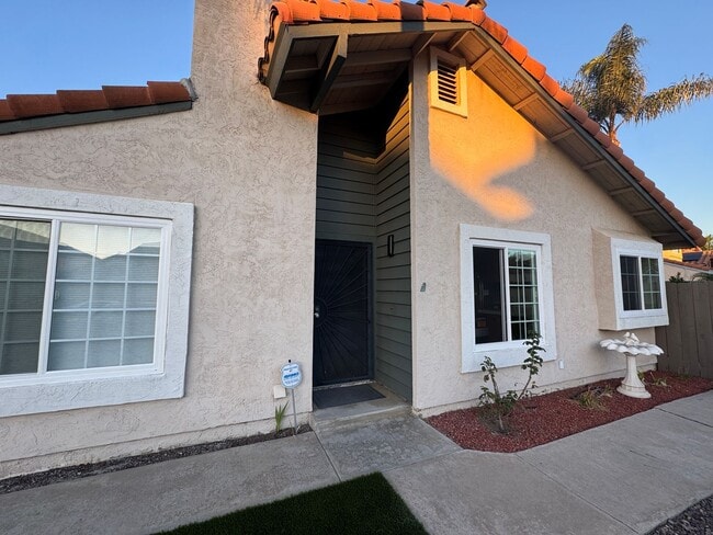 2491 St Anne Dr in El Cajon, CA - Building Photo - Building Photo
