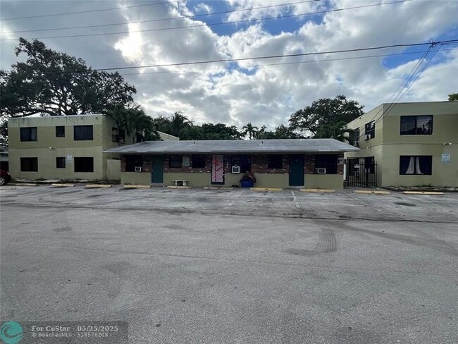 property at 1113 SW 15th Terrace