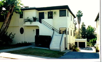 4114-4124 Franklin Ave in Los Angeles, CA - Building Photo - Building Photo