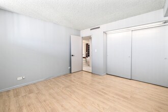 1860 Ala Moana Blvd, Unit 1707 in Honolulu, HI - Building Photo - Building Photo