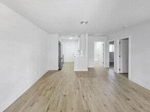 518 12th St W in Palmetto, FL - Building Photo - Building Photo