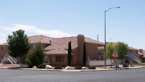 692 N 2720 E in Saint George, UT - Foto de edificio - Building Photo