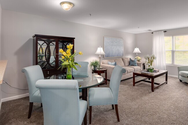 Liv St Multi20 LeaseCo (Chestnut Oaks) in Fort Washington, MD - Foto de edificio - Interior Photo