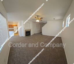 304 Pequin Tr SE in Albuquerque, NM - Building Photo - Building Photo