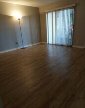 8783 Lyndall Ln, Unit B in Palm Beach Gardens, FL - Building Photo - Building Photo