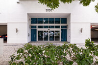 Aventura Condominium in Aventura, FL - Building Photo - Building Photo