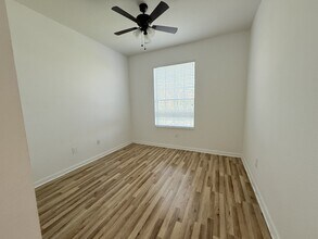 3326 Robert Trent Jones Dr in Orlando, FL - Building Photo - Building Photo