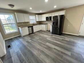 3574 New Manchester Hwy in Tullahoma, TN - Building Photo - Building Photo