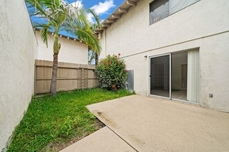 918 S. Webster Ave. in Anaheim, CA - Building Photo - Building Photo