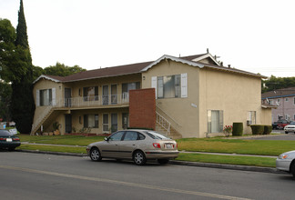 12582 Flower St in Garden Grove, CA - Building Photo - Building Photo