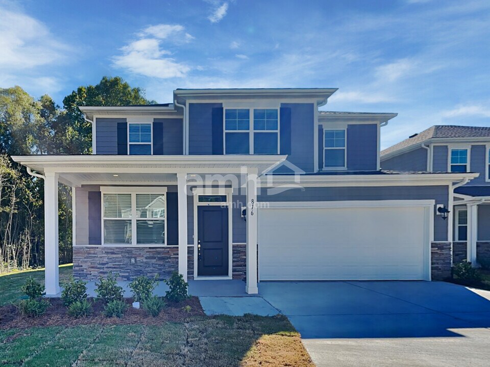 816 Mary Beth Ct in Murfreesboro, TN - Foto de edificio