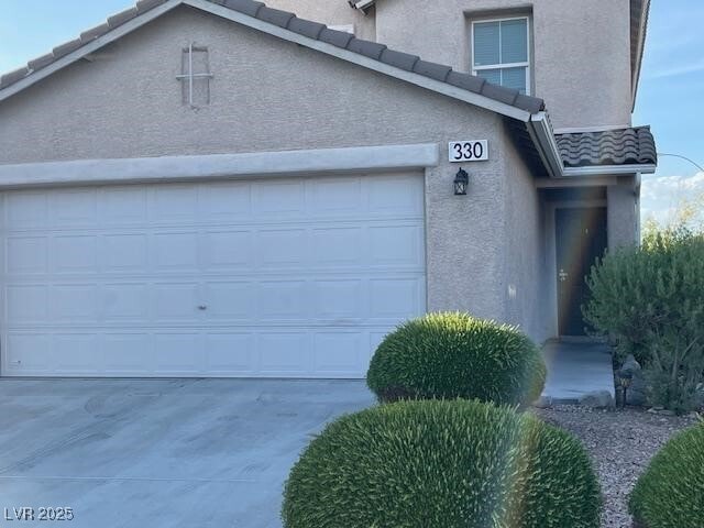330 Silverado Pines Ave in Las Vegas, NV - Building Photo - Building Photo