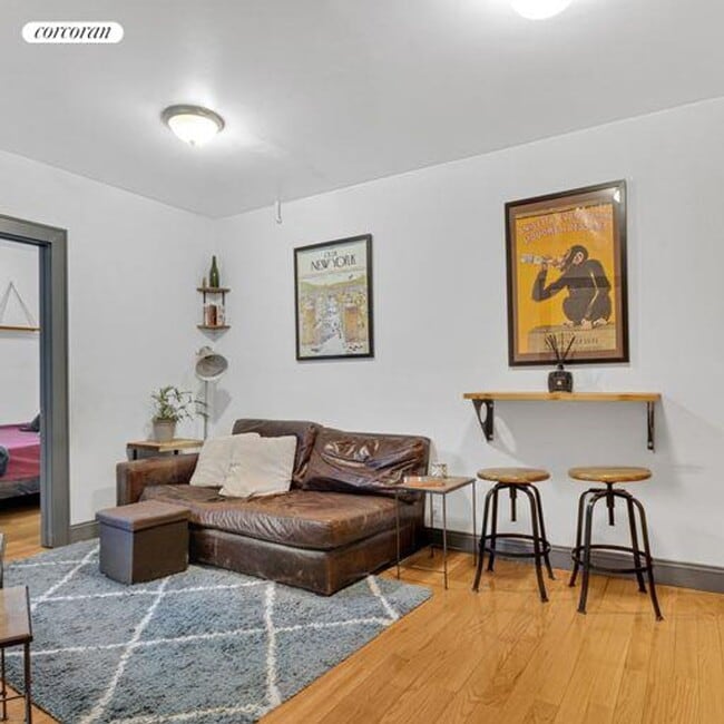 111 MacDougal St in New York, NY - Building Photo - Building Photo