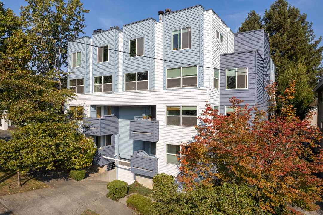 Aspen Park Apartments in Seattle, WA - Building Photo