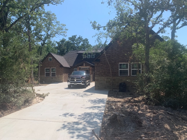 property at 3106 Manorwood Dr