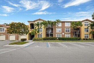 15155 Michelangelo Blvd, Unit 201 in Delray Beach, FL - Foto de edificio - Building Photo