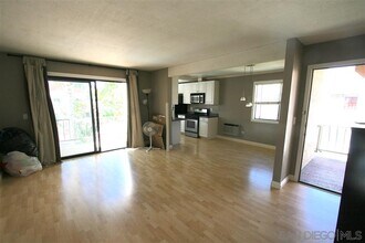 10895 Camino Ruiz in San Diego, CA - Building Photo - Building Photo