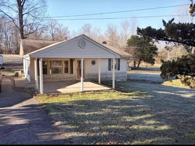 property at 744 Chandler Ave