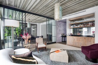 12 Warren St in New York, NY - Building Photo - Building Photo