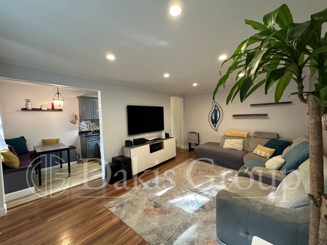 19-37-37 79th St in Queens, NY - Building Photo - Building Photo