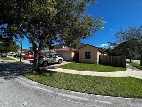 23953 SW 108th Ct in Homestead, FL - Building Photo - Building Photo