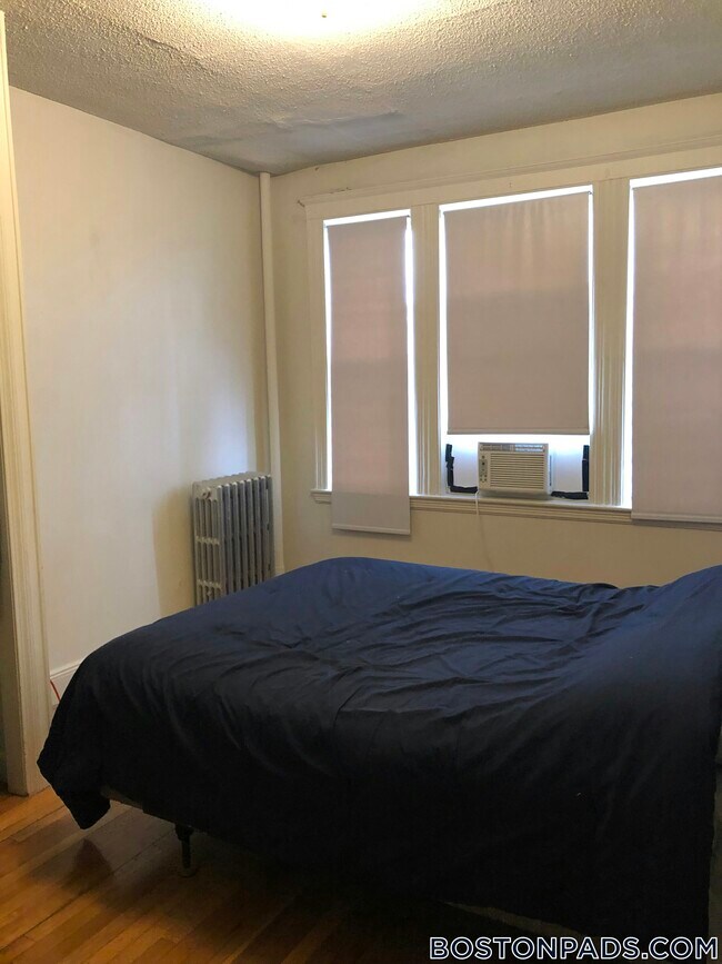 1630 Commonwealth Ave in Boston, MA - Building Photo - Building Photo