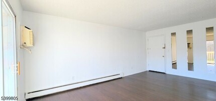 17 Cuozzo St-Unit -4B in Belleville, NJ - Building Photo - Building Photo