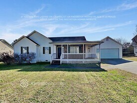 25 Hedgerow Ct SE in Cartersville, GA - Building Photo