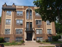 2600 Pleasant Ave S in Minneapolis, MN - Foto de edificio - Interior Photo